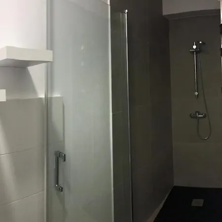 아파트 Nest Flats Santiago Vut 산티아고데콤포스텔라