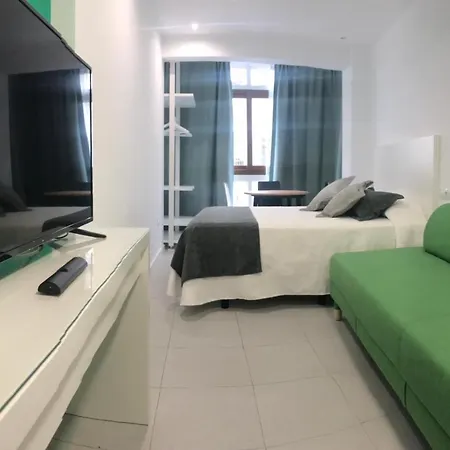 Nest Flats Santiago Vut * 산티아고데콤포스텔라